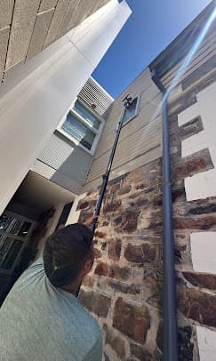 Kin Corporate Clean Project 3